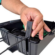 Foto 3 do produto Caixa Hermética Volt Mod.003 Preta Quadrada Para Roteador